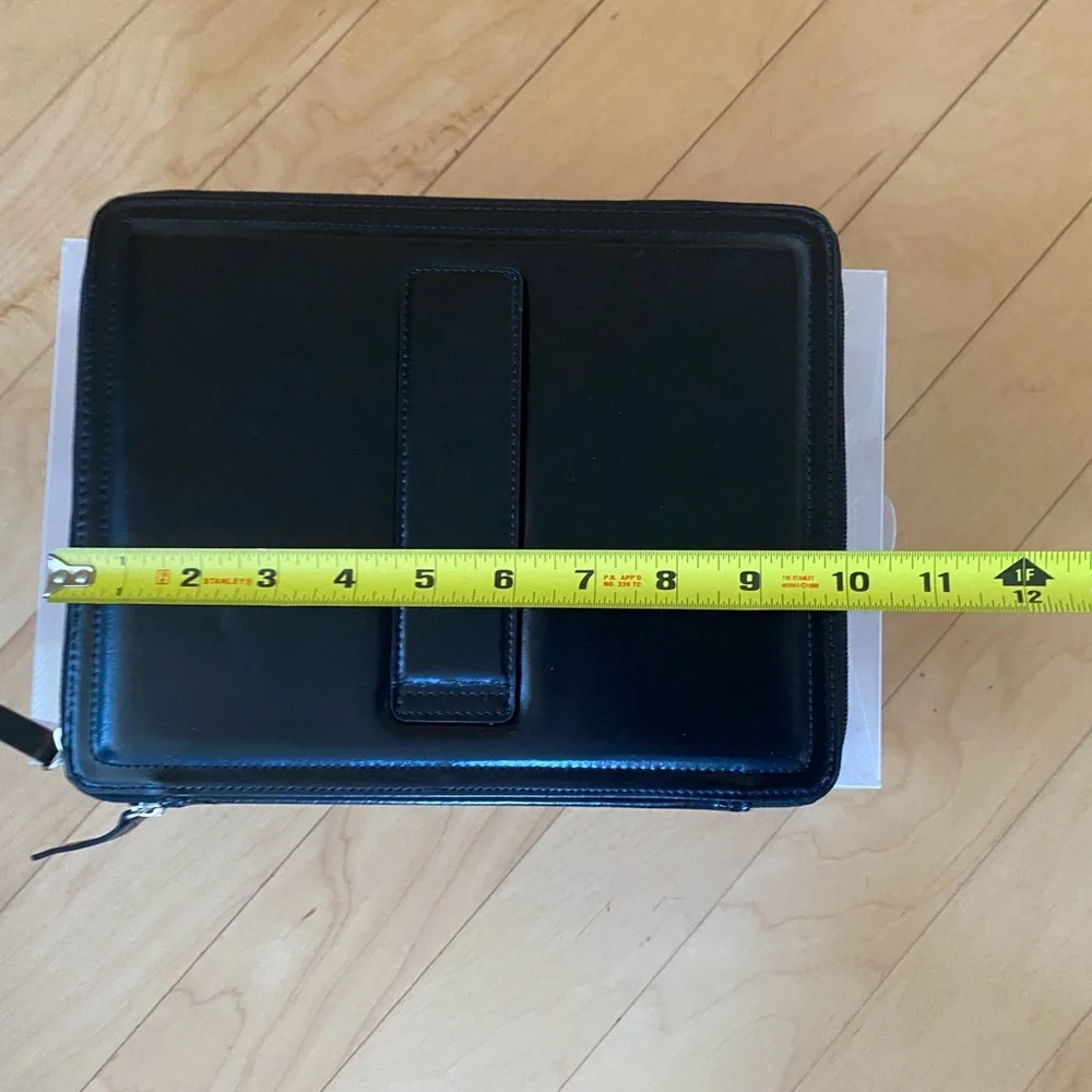 Padfolio Leather Zip Around Organizer